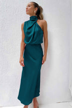 FERNANDA™ | Vestido Midi Que Faz Você Se Sentir a Mulher Mais Elegante da Sala