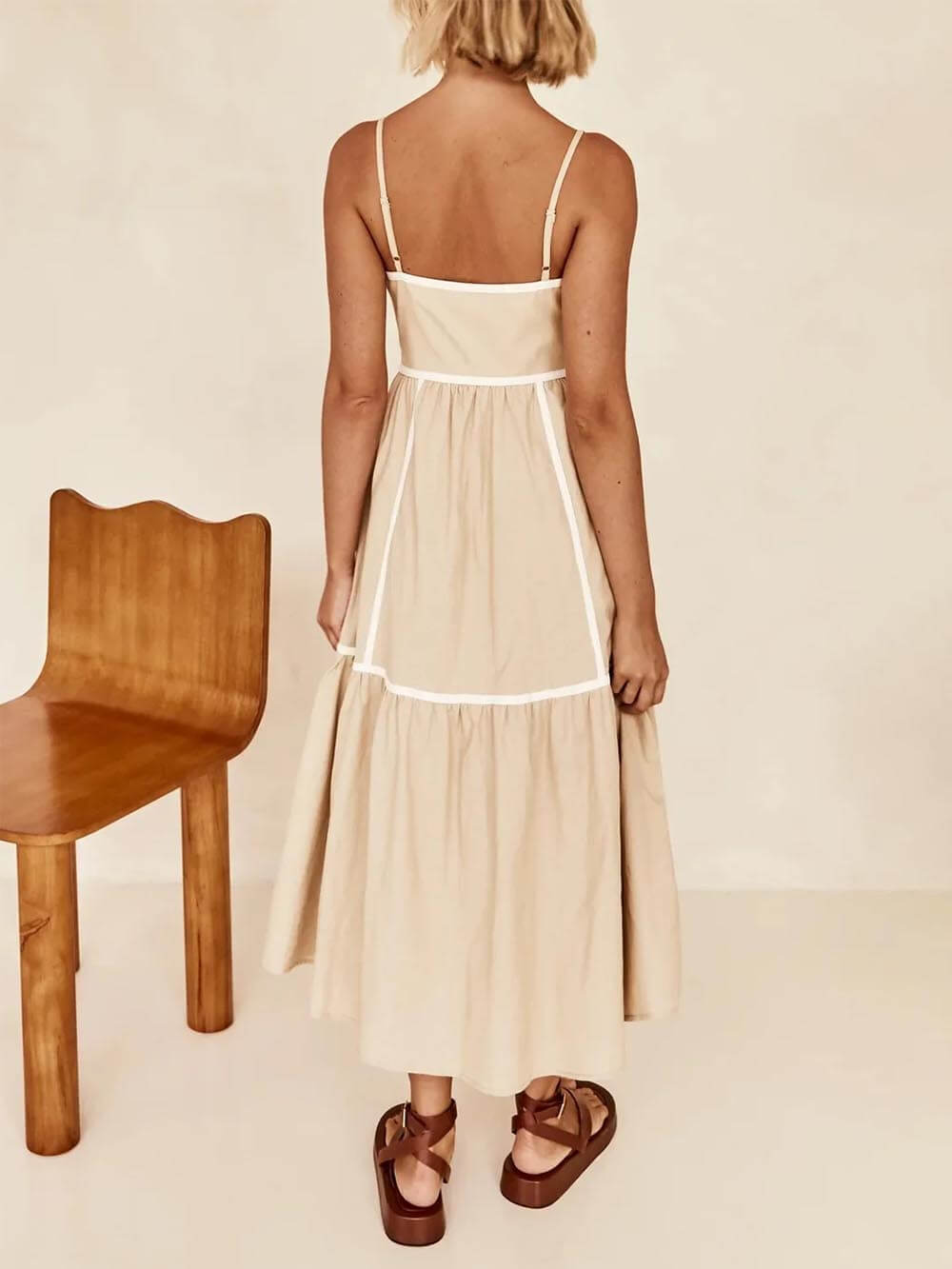 LEONTINA™ | Vestido Midi Para a Mulher Que Não Precisa de Aprovação Para Brilhar