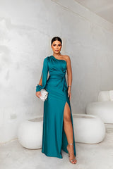BEATRIZ™ | Vestido Midi Que Transforma Qualquer Dia Comum em Momento Especial