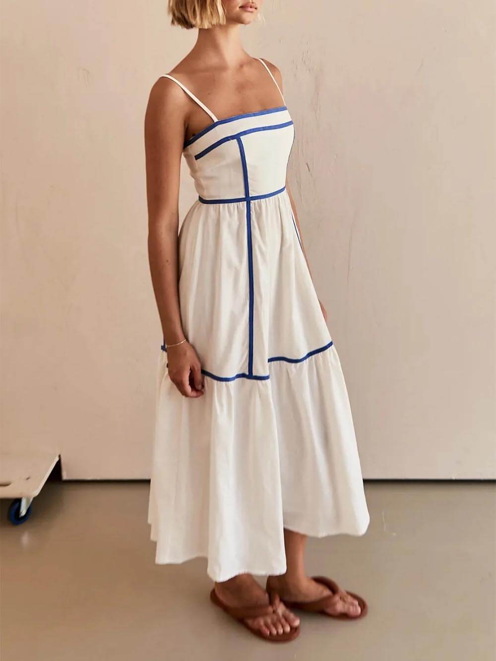 LEONTINA™ | Vestido Midi Para a Mulher Que Não Precisa de Aprovação Para Brilhar