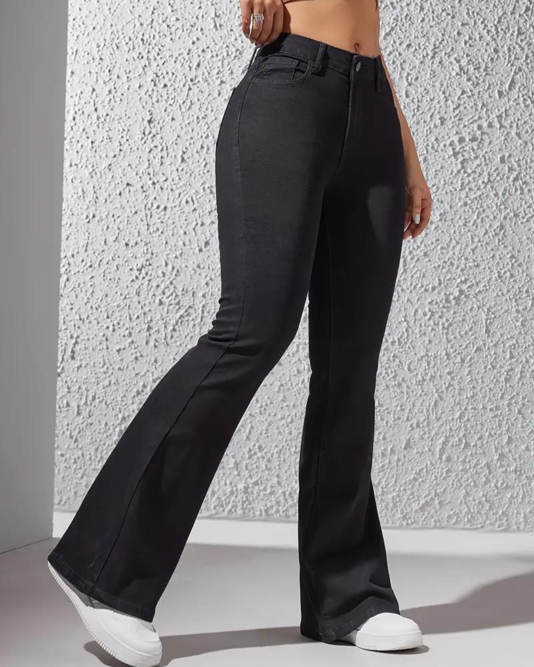ABIGAIL™ | Calça Que Faz Suas Pernas Parecerem Quilômetros de Elegância