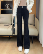 BRANCA™ | Calça Que Faz Suas Pernas Parecerem Quilômetros de Elegância