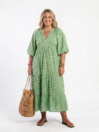 RUTH™ | Vestido Midi Para a Mulher Que Não Precisa de Aprovação Para Brilhar