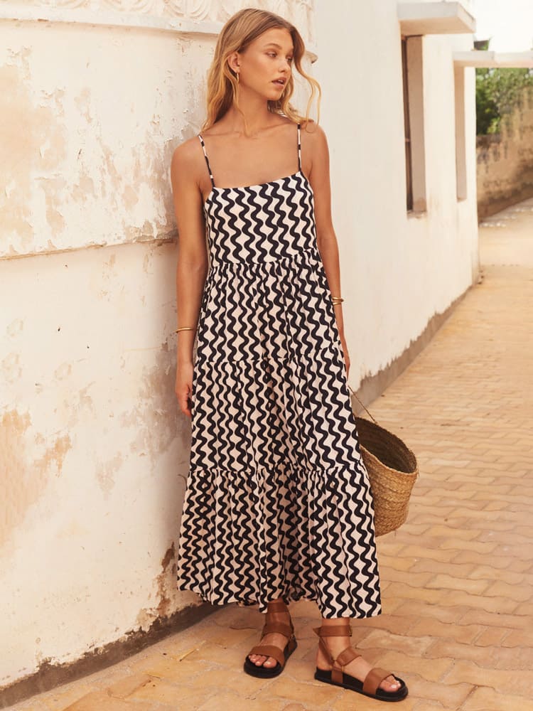 JULIETA™ | Vestido Midi Para Quando Você Quer Impressionar Sem Se Esforçar