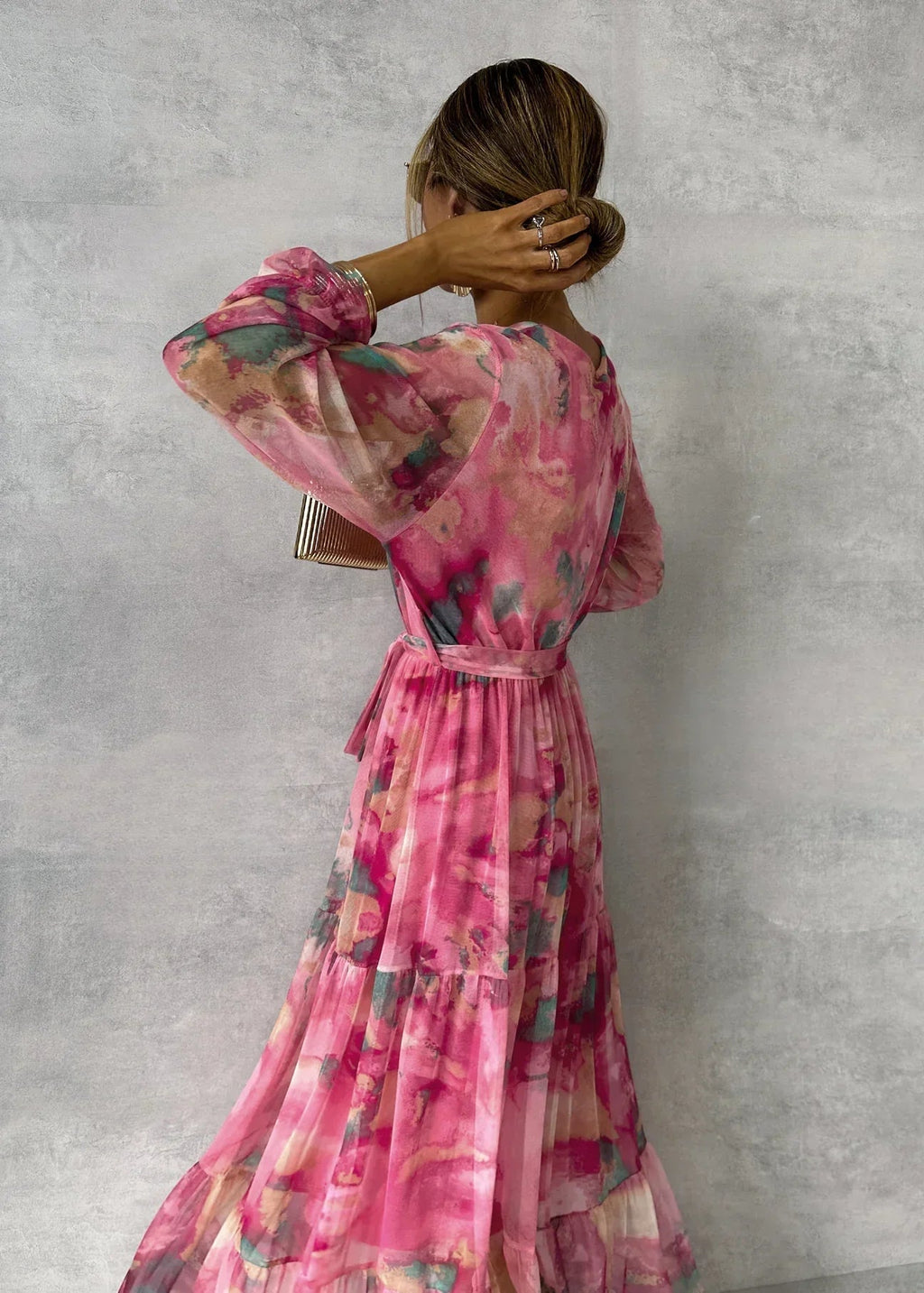 DRICA™ | Vestido Midi Que Faz Você Se Sentir a Mulher Mais Elegante da Sala