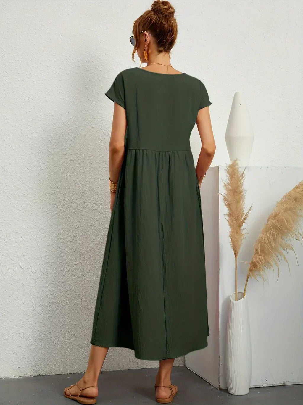 JUSTINIANA™ | Vestido Midi Para a Mulher Que Não Precisa de Aprovação Para Brilhar