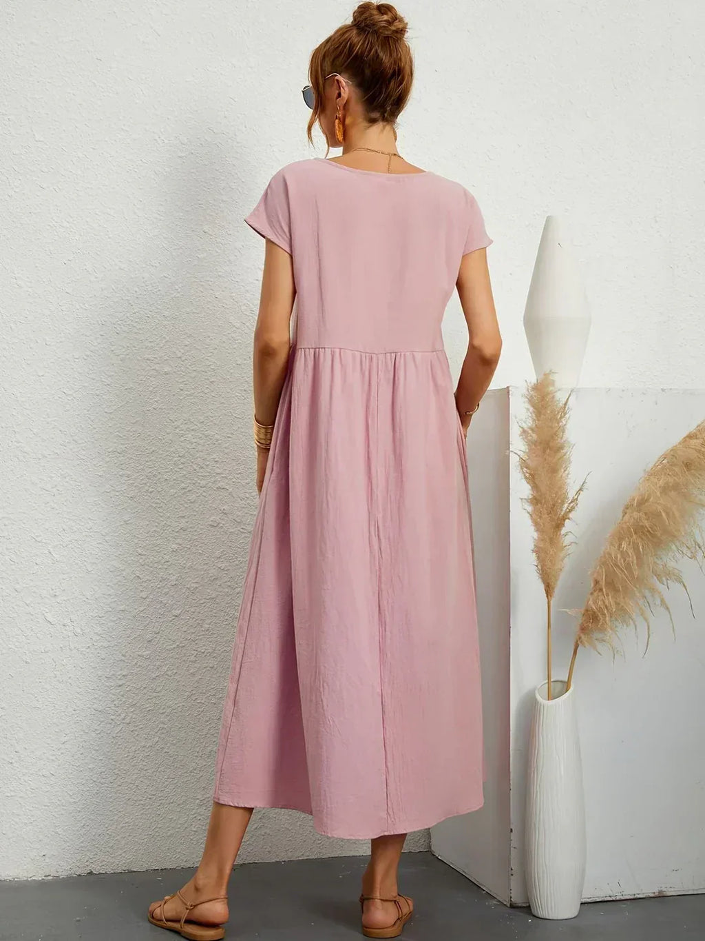 JUSTINIANA™ | Vestido Midi Para a Mulher Que Não Precisa de Aprovação Para Brilhar