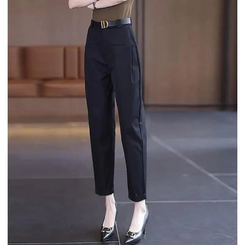 EDITH™ | Calça Que Você Coloca e Esquece Que Está Usando — Até Alguém Elogiar