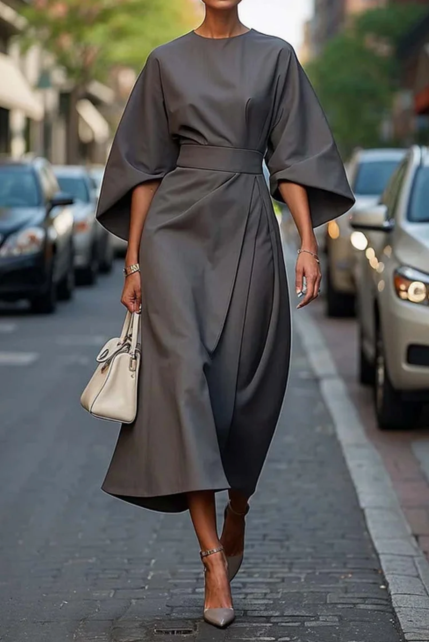 NANÁ™ | Vestido Midi Para a Mulher Que Não Precisa de Aprovação Para Brilhar