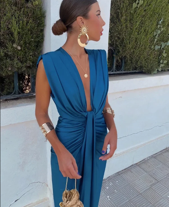 CAROLINA™ | Vestido Midi Para a Mulher Que Não Precisa de Aprovação Para Brilhar