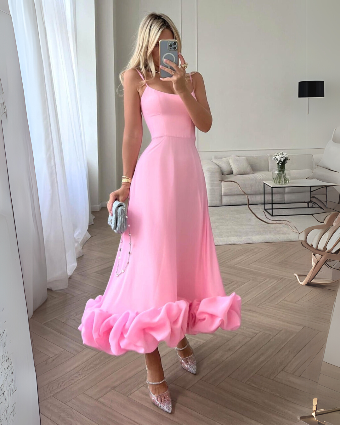 ISABEL™ | Vestido Midi Para a Mulher Que Não Precisa de Aprovação Para Brilhar