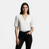 LINA™ | Blusa Que Combina Com Tudo e Eleva Qualquer Produção