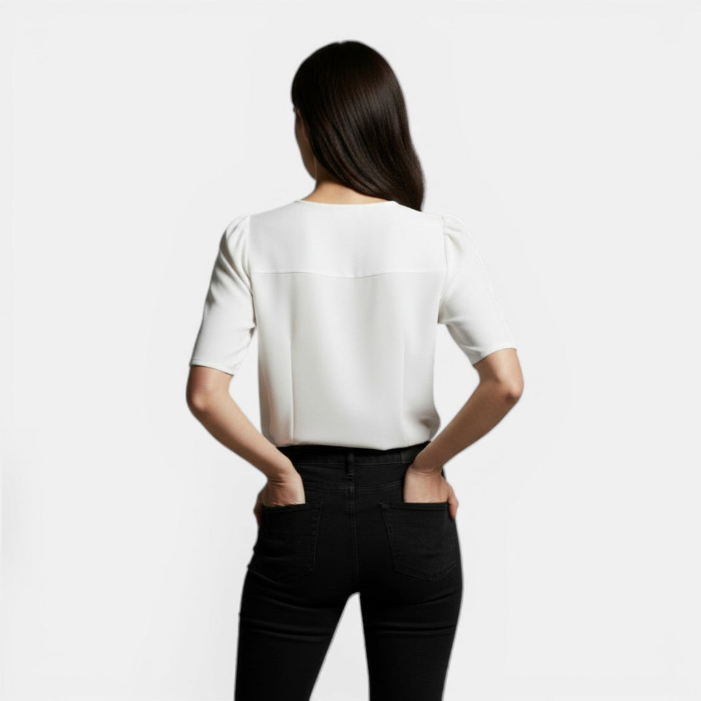 LINA™ | Blusa Que Combina Com Tudo e Eleva Qualquer Produção