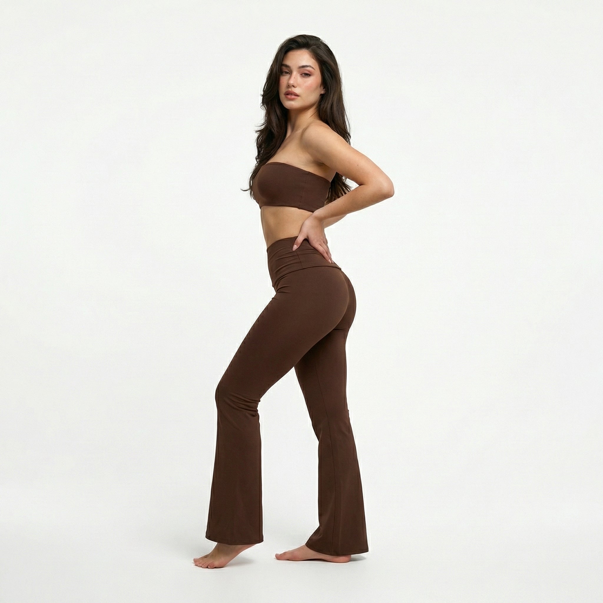 DANDARA™ | Vestido Midi Que Faz Você Se Sentir a Mulher Mais Elegante da Sala
