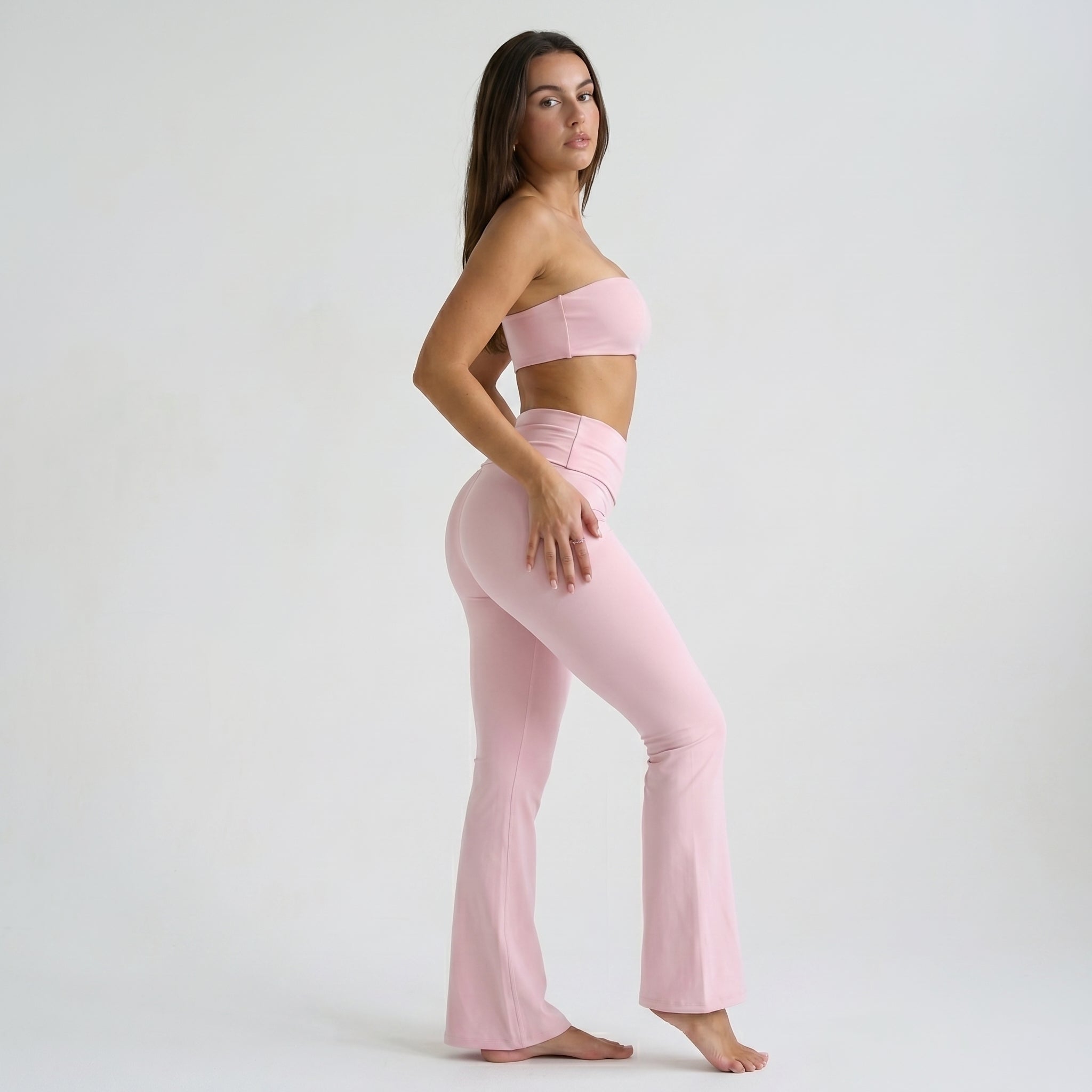 DANDARA™ | Vestido Midi Que Faz Você Se Sentir a Mulher Mais Elegante da Sala