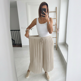 ROSÁRIA™ | Calça  Midi Para a Mulher Que Não Precisa de Aprovação Para Brilhar