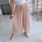 ROSÁRIA™ | Calça  Midi Para a Mulher Que Não Precisa de Aprovação Para Brilhar