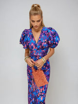MARINA™ | Vestido Midi Para Quando Você Quer Impressionar Sem Se Esforçar