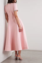 ADÉLIA™ | Vestido Midi Para Quando Você Quer Impressionar Sem Se Esforçar